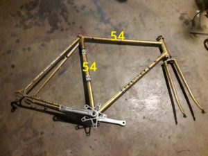 Cadre Peugeot doré (54cm) (Vendu)