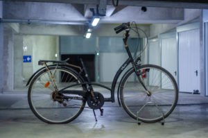 Btwin ville avec porte bagage (et un peu de rouille) (découpé)