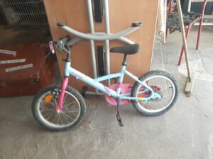 Vélo enfant btwin bleu 16&Prime;