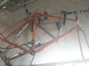 Cadre course Motobécane orange (54cm)