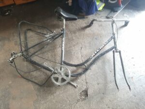 vélo ville micmo noir (démonté)